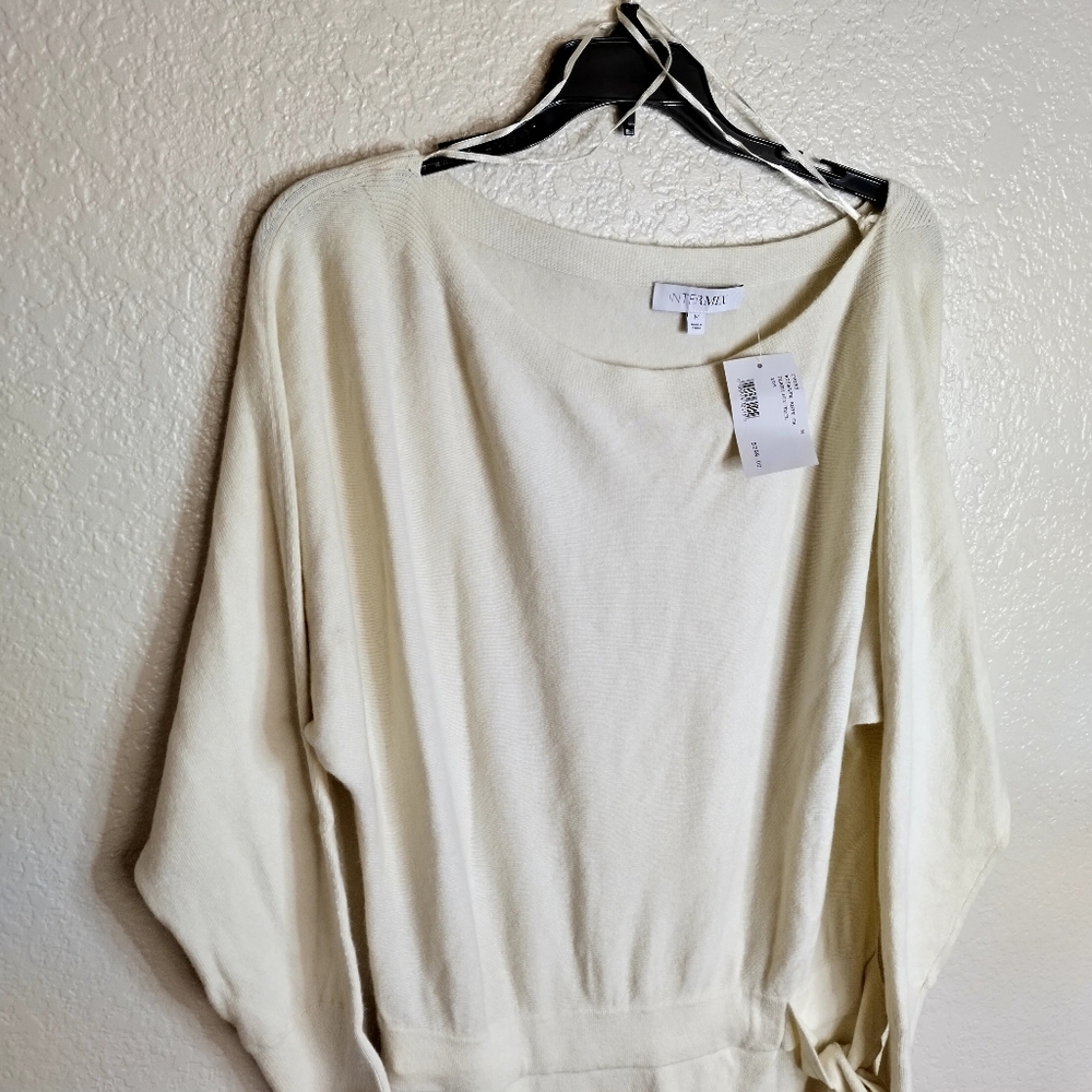 NWT Intermix Rosalee One Shoulder Sweater Dress Ivory Sz M - Picture 3 of 11